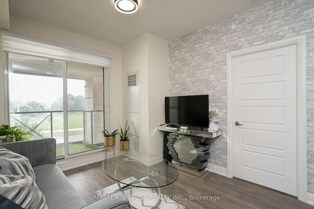 221 - 8200 Birchmount Rd, Condo with 1 bedrooms, 1 bathrooms and 1 parking in Markham ON | Image 11