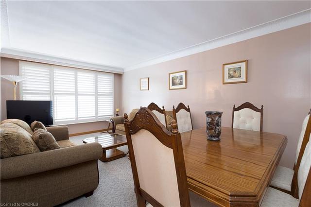87 Reid Avenue S, House detached with 3 bedrooms, 1 bathrooms and 3 parking in Hamilton ON | Image 5