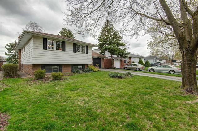 2466 Exeter Cres, House detached with 3 bedrooms, 2 bathrooms and 4 parking in Burlington ON | Image 23