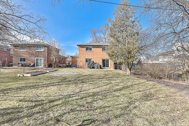 83 Chelmsford Ave, House detached with 4 bedrooms, 2 bathrooms and 3 parking in Toronto ON | Image 31