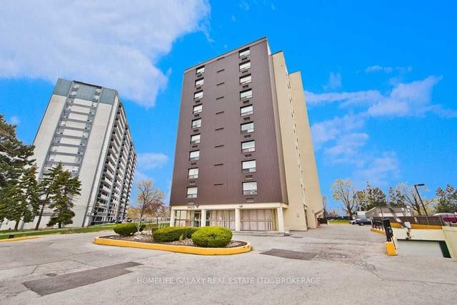103 - 3420 Eglinton Ave E, Condo with 3 bedrooms, 2 bathrooms and 1 parking in Toronto ON | Image 1