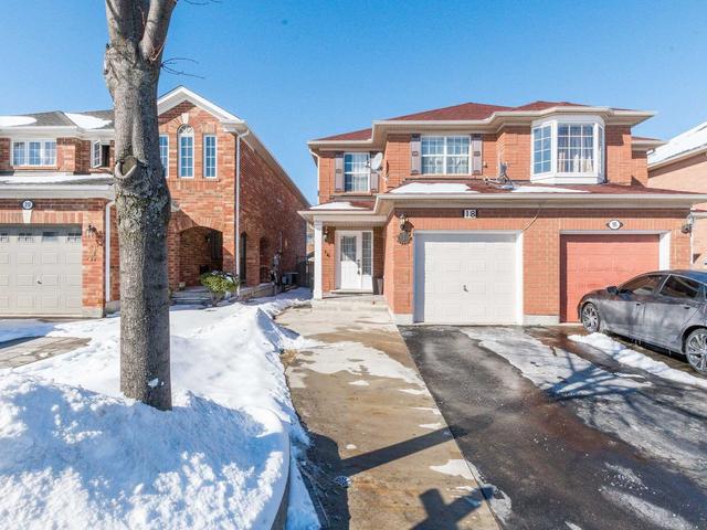 18 Garibaldi Dr, House semidetached with 3 bedrooms, 3 bathrooms and 3 parking in Brampton ON | Image 1
