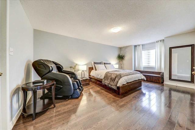 52 Raithby Cres, House detached with 4 bedrooms, 5 bathrooms and 4 parking in Ajax ON | Image 15