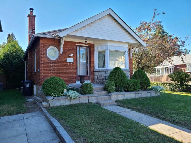 1138 Greenwood Ave, House detached with 2 bedrooms, 2 bathrooms and 3 parking in Toronto ON | Image 2
