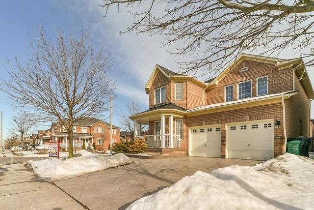 56 Leagate St, House detached with 4 bedrooms, 4 bathrooms and 6 parking in Brampton ON | Image 12