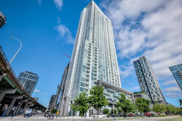 2801 - 75 Queens Wharf Rd, Condo with 2 bedrooms, 2 bathrooms and 1 parking in Toronto ON | Image 1