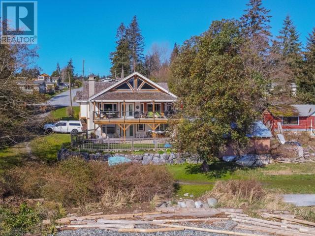 4810 Sanderson Road, House detached with 3 bedrooms, 3 bathrooms and 2 parking in Powell River D BC | Image 1