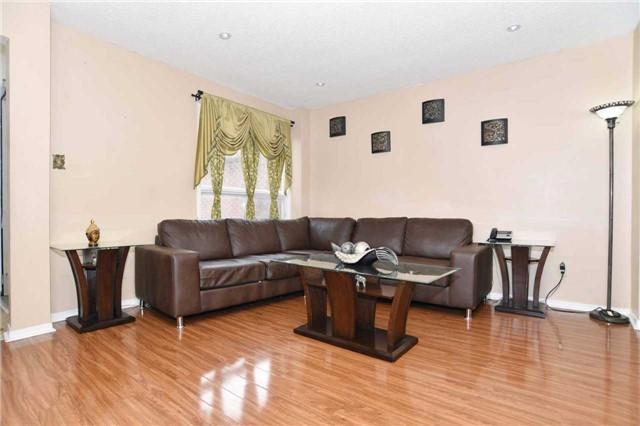 1554 Beechlawn Dr, House detached with 3 bedrooms, 3 bathrooms and 2 parking in Pickering ON | Image 6
