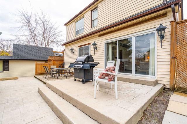 130 Corman Ave, House detached with 3 bedrooms, 2 bathrooms and 5 parking in Hamilton ON | Image 25