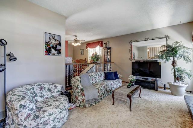 187 Rundlehorn Crescent Ne, House detached with 3 bedrooms, 2 bathrooms and 6 parking in Calgary AB | Image 2