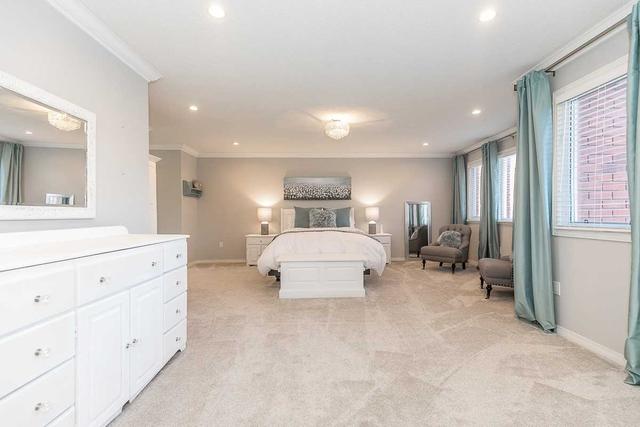 294 Binns Ave, House detached with 4 bedrooms, 3 bathrooms and 6 parking in Newmarket ON | Image 18