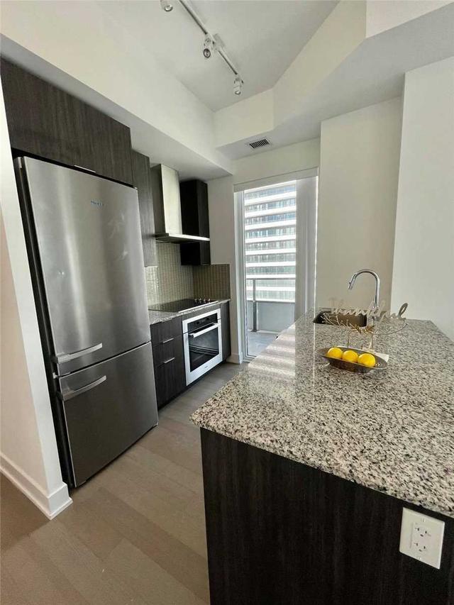 4003 - 20 Shore Breeze Dr, Condo with 2 bedrooms, 2 bathrooms and 1 parking in Toronto ON | Image 5