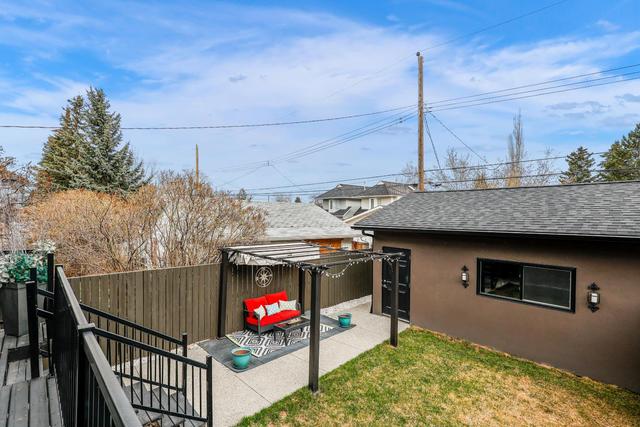 1428 43 Street Sw, Home with 4 bedrooms, 3 bathrooms and 2 parking in Calgary AB | Image 53