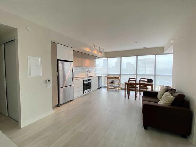 n707 - 6 Sonic Way, Condo with 3 bedrooms, 2 bathrooms and 1 parking in Toronto ON | Image 5