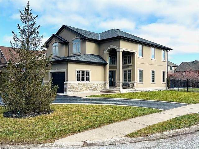 6498 Christopher Crescent Crescent, House detached with 4 bedrooms, 3 bathrooms and 7 parking in Niagara Falls ON | Image 12