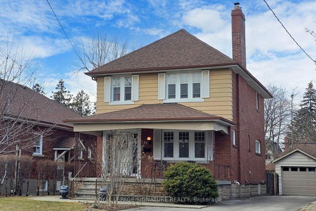 12 Gardenvale Rd, House detached with 3 bedrooms, 3 bathrooms and 5 parking in Toronto ON | Image 1