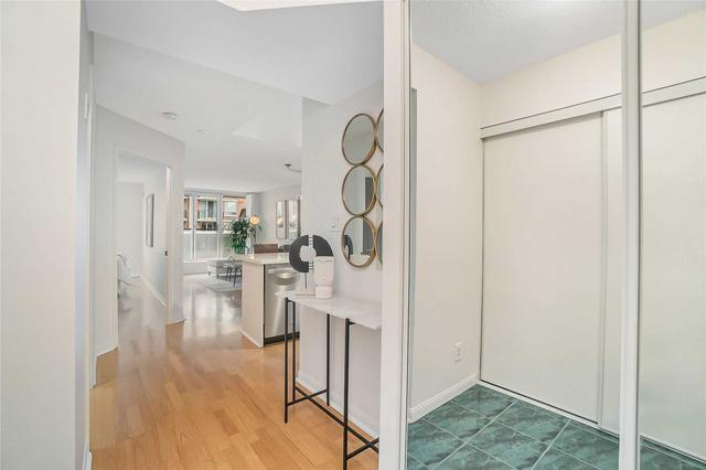 208 - 3130 Yonge St, Condo with 1 bedrooms, 1 bathrooms and 1 parking in Toronto ON | Image 6