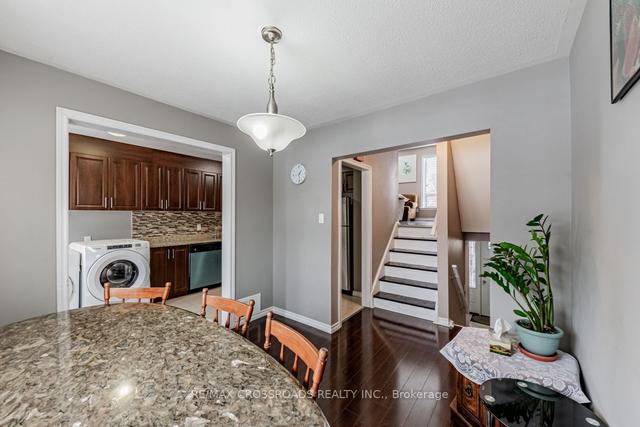 73 - 6415 Finch Ave W, Townhouse with 3 bedrooms, 2 bathrooms and 2 parking in Toronto ON | Image 4