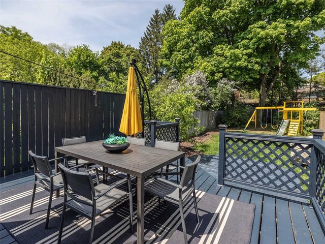 86 Sherwood Ave, House semidetached with 3 bedrooms, 3 bathrooms and 1 parking in Toronto ON | Image 17