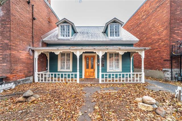 188 St Andrew Street, House detached with 3 bedrooms, 4 bathrooms and 1 parking in Ottawa ON | Image 1