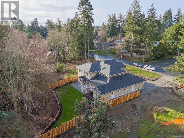 5115 Del Monte Ave, House detached with 5 bedrooms, 5 bathrooms and 3 parking in Saanich BC | Image 53