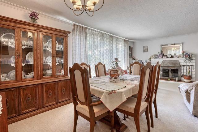118 Sylvan Ave, House detached with 3 bedrooms, 2 bathrooms and 6 parking in Toronto ON | Image 6