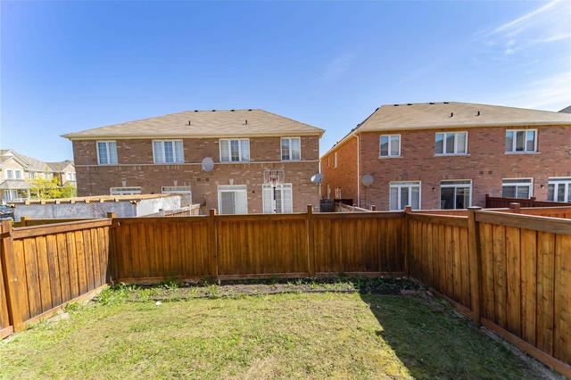 106 Newington Cres, House semidetached with 4 bedrooms, 3 bathrooms and 3 parking in Brampton ON | Image 30
