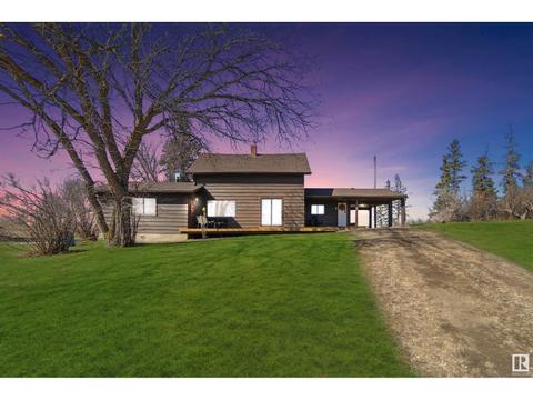 6420 Twp Rr 570, House detached with 4 bedrooms, 2 bathrooms and null parking in Lac Ste. Anne County AB | Card Image