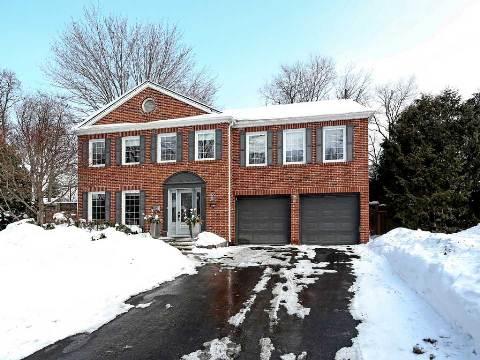 3649 Greenbower Crt, House detached with 5 bedrooms, 3 bathrooms and 4 parking in Mississauga ON | Image 1