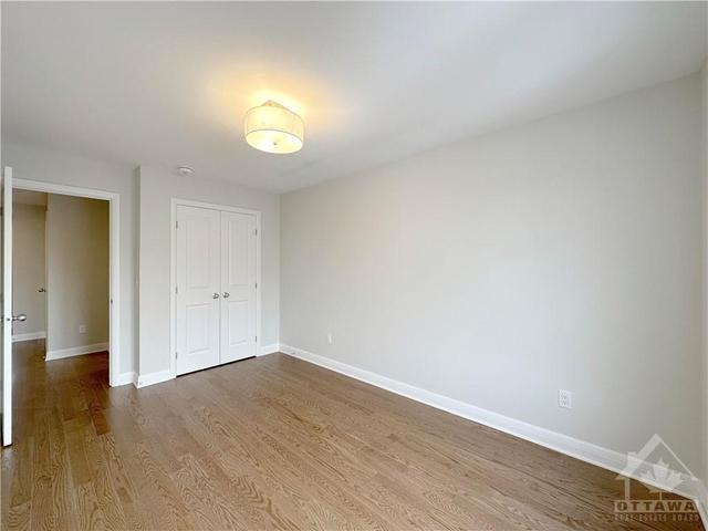 505 Hitzlay Terrace, Townhouse with 3 bedrooms, 3 bathrooms and 2 parking in Ottawa ON | Image 24