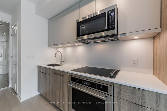 408 - 840 St. Clair Ave W, Condo with 2 bedrooms, 2 bathrooms and 1 parking in Toronto ON | Image 6