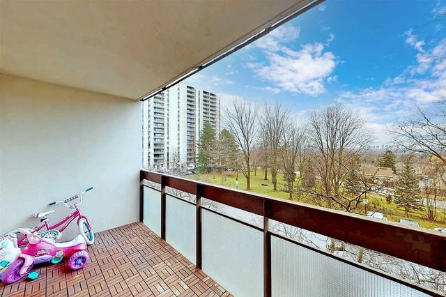309 - 177 Linus Rd, Condo with 2 bedrooms, 1 bathrooms and 1 parking in Toronto ON | Image 16