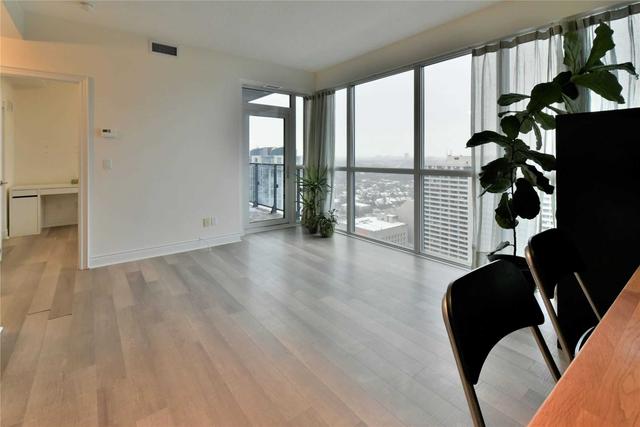 3002 - 28 Ted Rogers Way, Condo with 2 bedrooms, 1 bathrooms and 0 parking in Toronto ON | Image 8