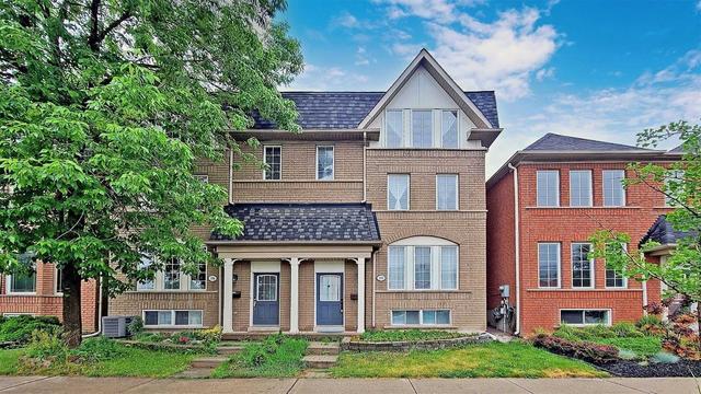 2194 St Clair Ave W, House semidetached with 3 bedrooms, 4 bathrooms and 2 parking in Toronto ON | Image 1
