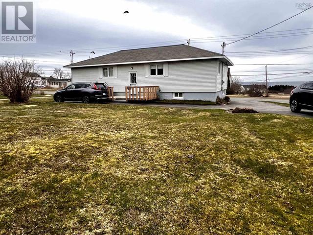 246 South Street, House detached with 4 bedrooms, 2 bathrooms and null parking in Cape Breton NS | Image 40