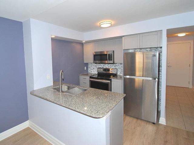 1022 - 5233 Dundas St W, Condo with 1 bedrooms, 1 bathrooms and 1 parking in Toronto ON | Image 30