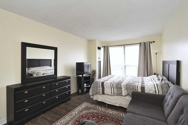 719 - 39 Kimbercroft Crt, Condo with 3 bedrooms, 2 bathrooms and 1 parking in Toronto ON | Image 21