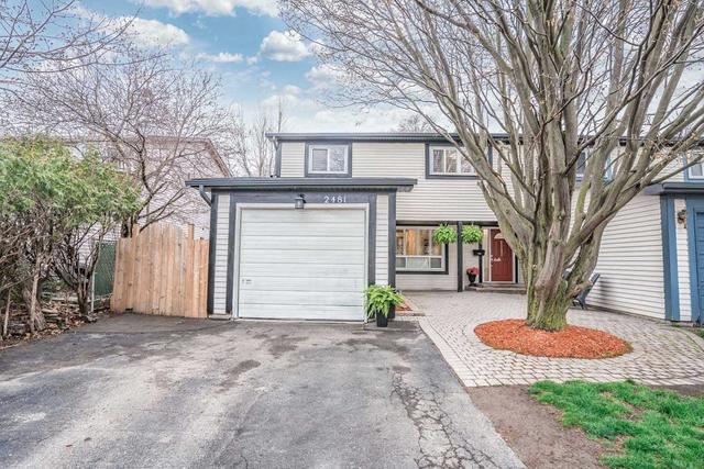 2481 Spruce Needle Dr, House semidetached with 3 bedrooms, 4 bathrooms and 5 parking in Mississauga ON | Image 1
