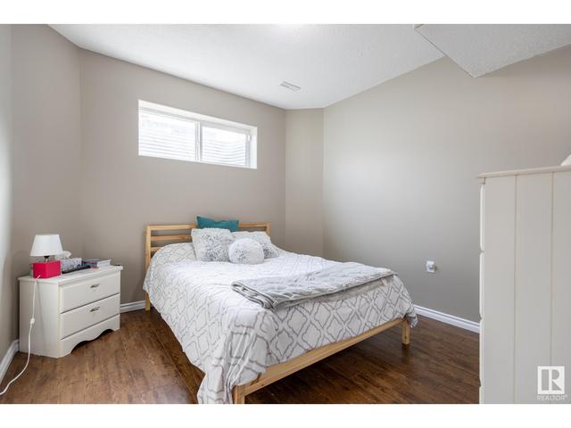6323 18 Av Sw, House detached with 5 bedrooms, 3 bathrooms and null parking in Edmonton AB | Image 45