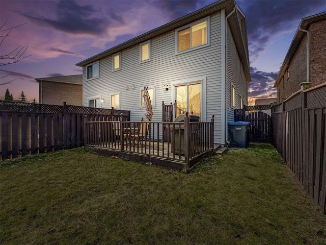 18 Weather Vane Lane, House semidetached with 3 bedrooms, 4 bathrooms and 5 parking in Brampton ON | Image 33