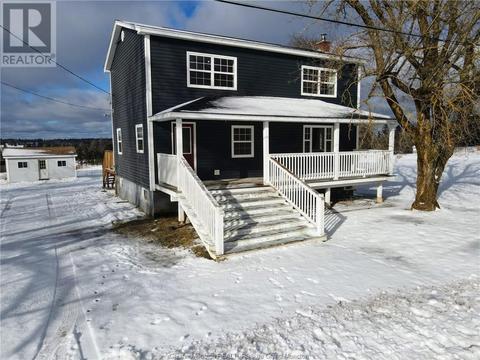31 Back St, House detached with 3 bedrooms, 2 bathrooms and null parking in Havelock NB | Card Image