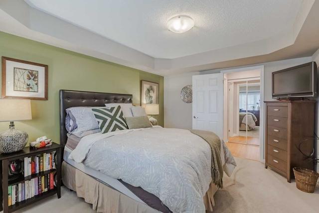 4 - 633 Dundas St W, Townhouse with 2 bedrooms, 2 bathrooms and 2 parking in Mississauga ON | Image 6