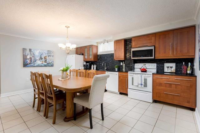 81 Willis Rd, House detached with 3 bedrooms, 3 bathrooms and 6 parking in Vaughan ON | Image 16