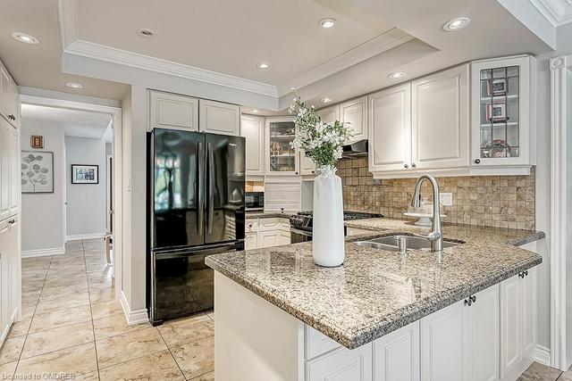 1183 Old Abbey Lane, House detached with 5 bedrooms, 3 bathrooms and 5 parking in Oakville ON | Image 4