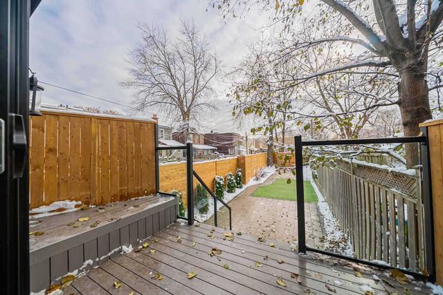 9 Mallon Ave, House semidetached with 3 bedrooms, 4 bathrooms and 2 parking in Toronto ON | Image 31