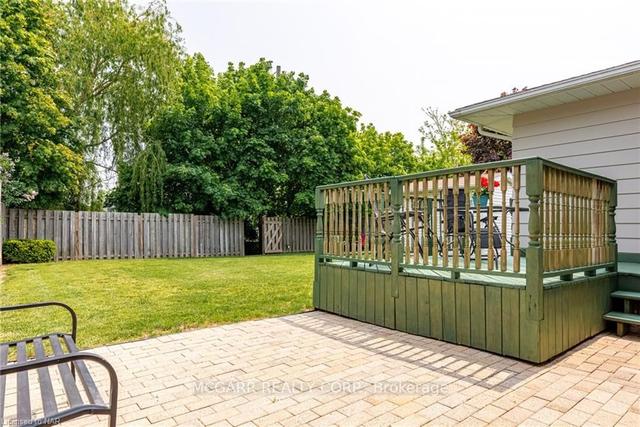 40 Westdale Dr, House detached with 3 bedrooms, 2 bathrooms and 5 parking in St. Catharines ON | Image 28