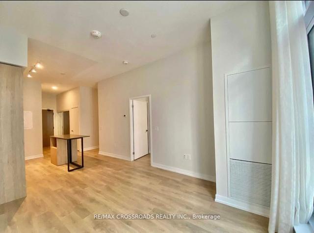 303 - 34 Tubman Ave, Condo with 1 bedrooms, 2 bathrooms and 1 parking in Toronto ON | Image 7
