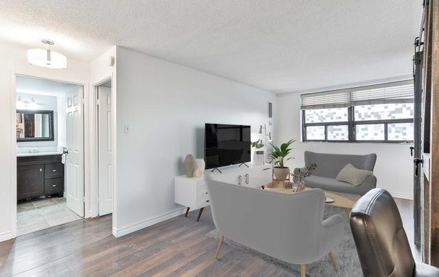 902 - 120 St. Patrick St, Condo with 2 bedrooms, 1 bathrooms and 0 parking in Toronto ON | Image 21