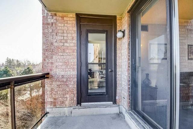 507 - 96 Fifeshire Rd, Condo with 2 bedrooms, 2 bathrooms and 1 parking in Toronto ON | Image 7