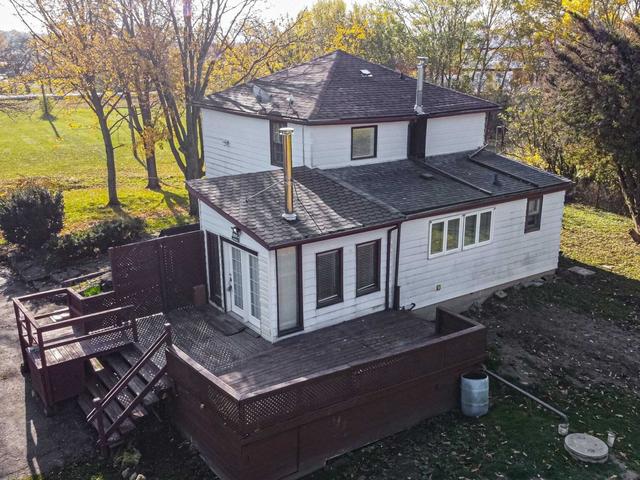 2637 Lower Base Line Line, House detached with 3 bedrooms, 2 bathrooms and 20 parking in Milton ON | Image 12